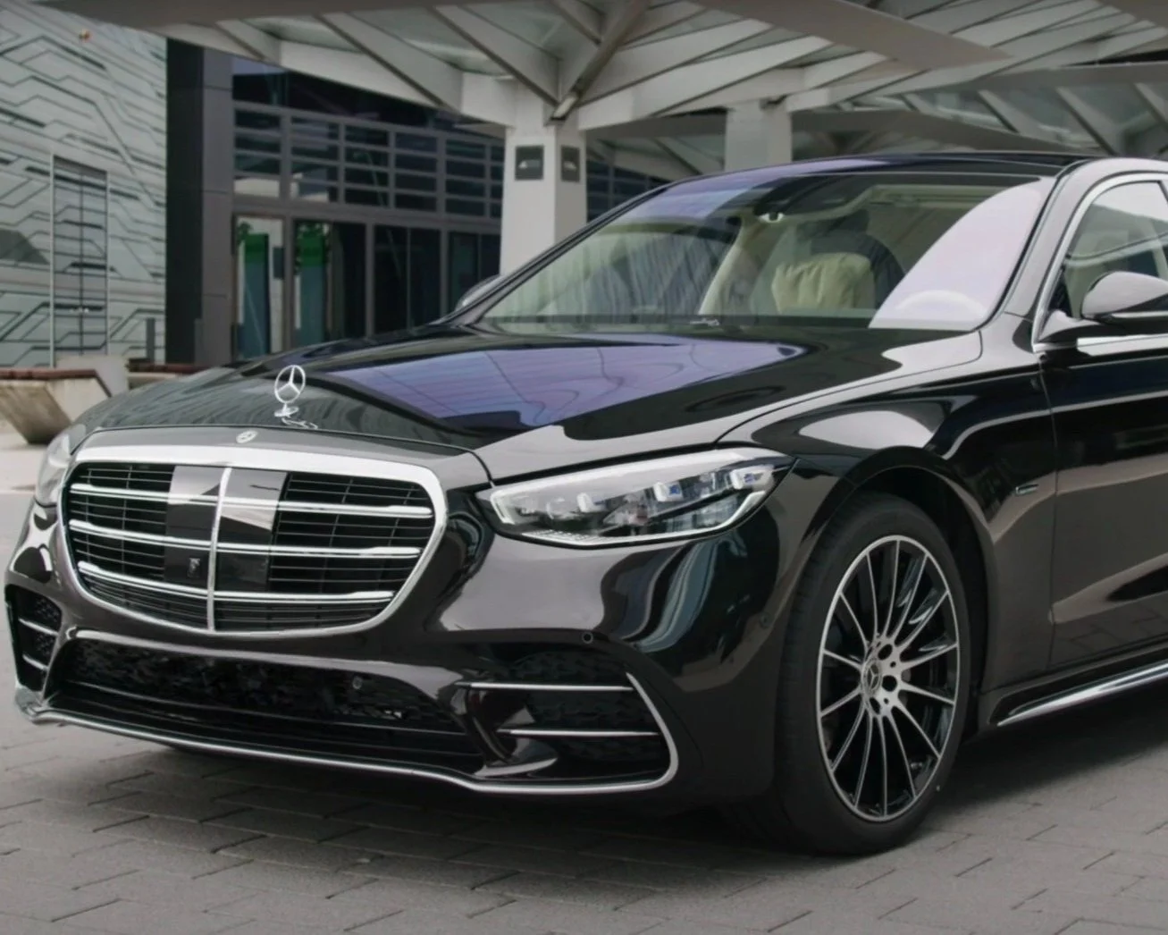 Black Mercedes S-Class executive sedan